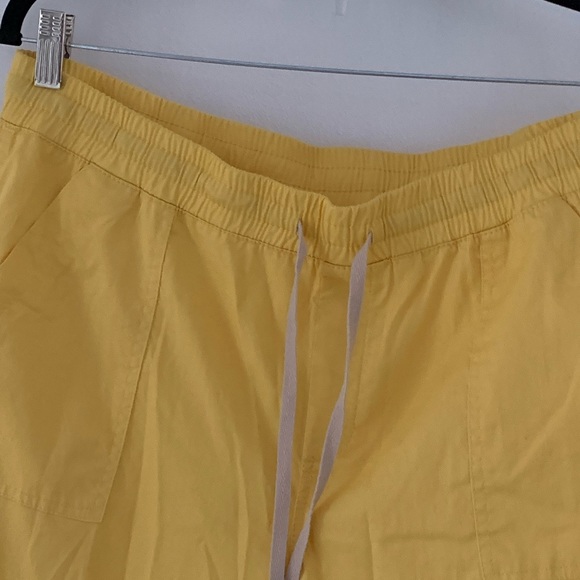 Land n’ Sea warm yellow capris size 16 NWT - Picture 2 of 8